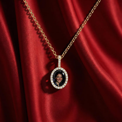 Sweet Picture Pendant Necklace